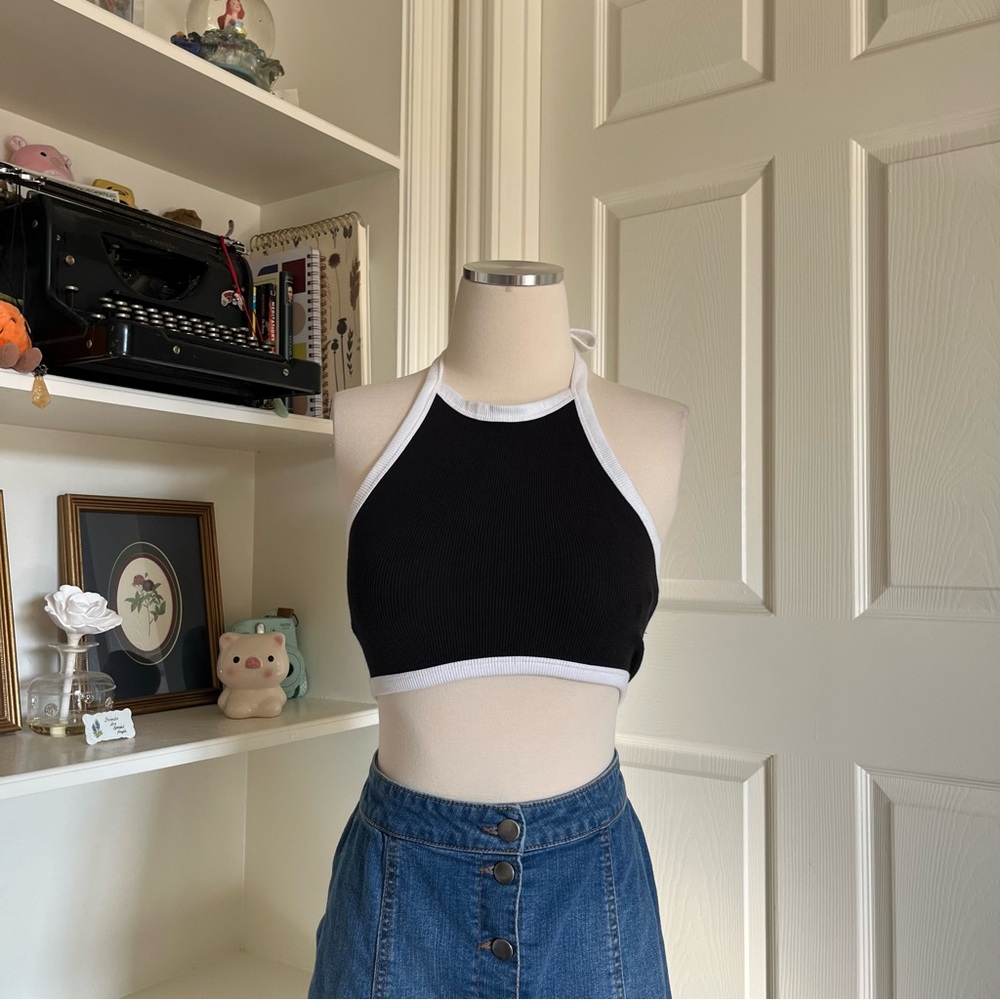 Black and white halter tie crop top
